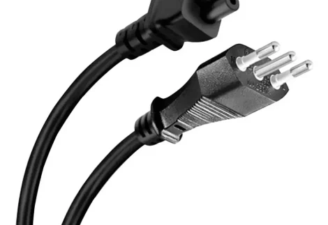 Cable Mickey a 3 en línea